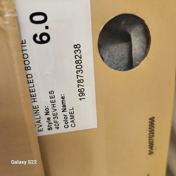 Michael Kors Evaline Brown Suede Chelsea Heeled Booties Size 6M. NIB - Picture 4 of 10